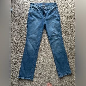 Women’s NYDJ Marilyn Straight Jeans Like New